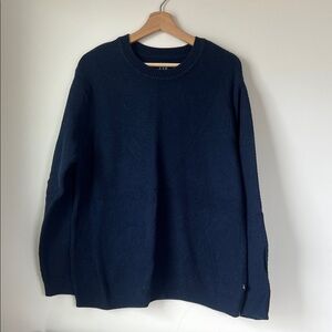 GAP Men's Navy Crewneck Sweater